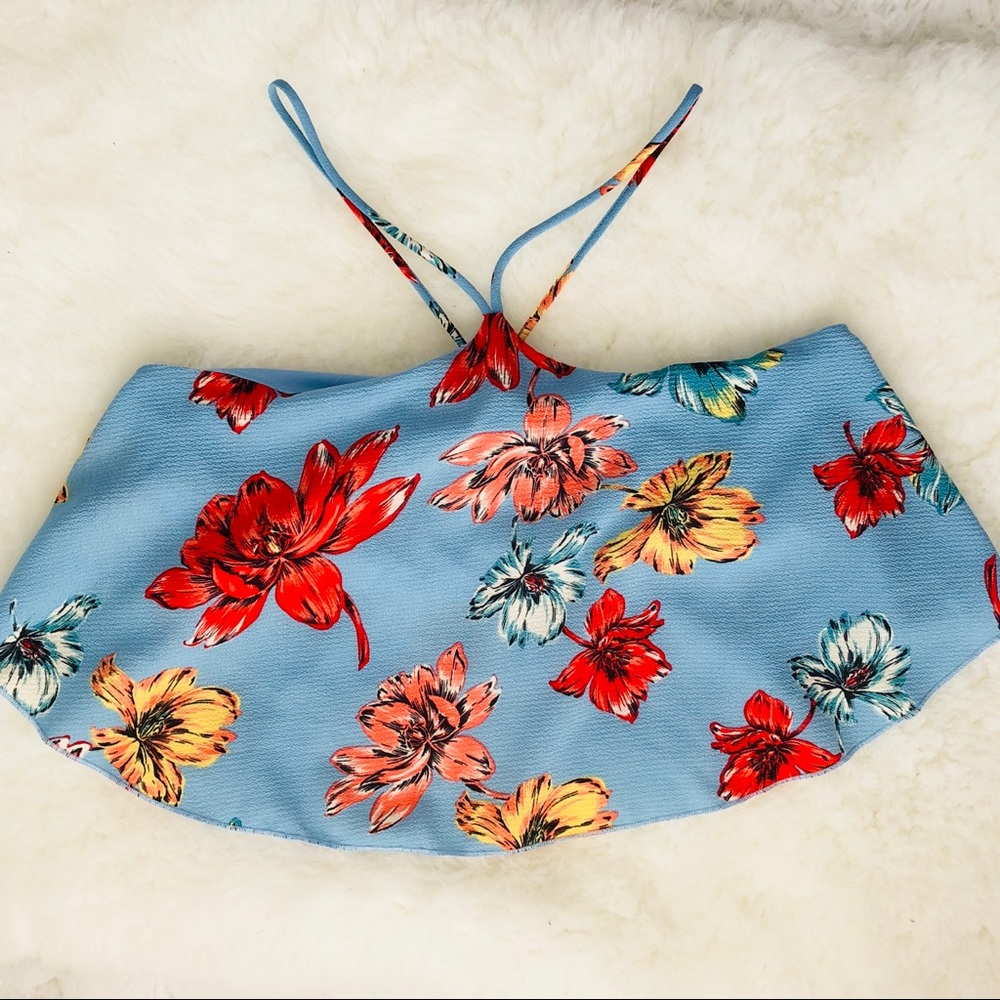 MIKEY & JOEY Floral Crop Top
